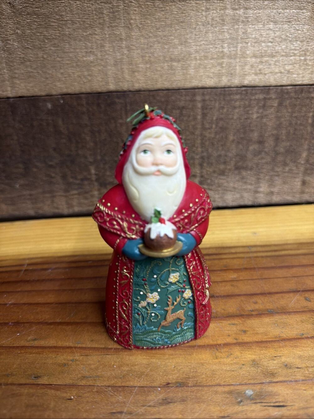 Hallmark Keepsake Ornament Santas From Around The World~ England 2005 In Box